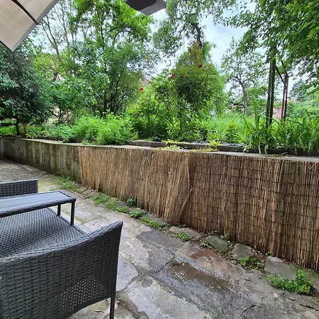 The Vertex דירה *